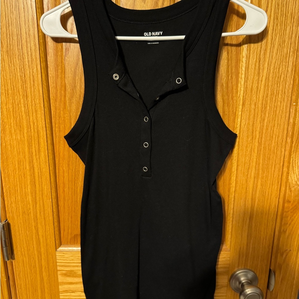 Old Navy Black Sleeveless Polo Tank Top